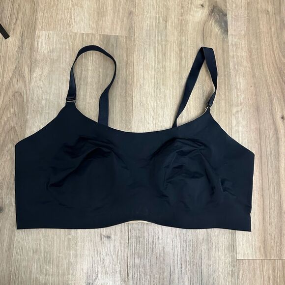 Knix Unpadded Seamless Black Bralette Sz 8 - Picture 1 of 4
